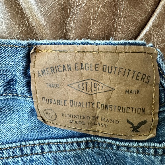 Men’s American Eagle Relaxed Straight Jeans - Picture 5 of 5